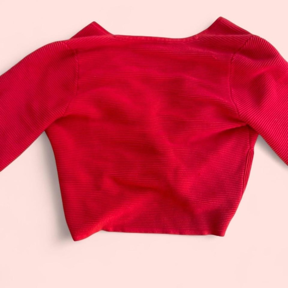 Red knit sweater with knit-esque design - Picture 2 of 4